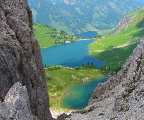 Számtalan vizes program